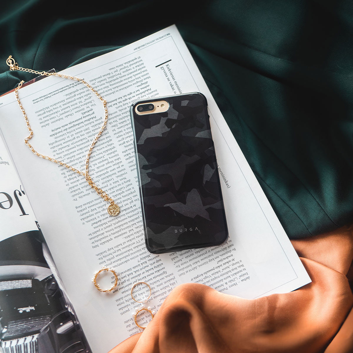 Night Black Camouflage - iPhone 15 Case