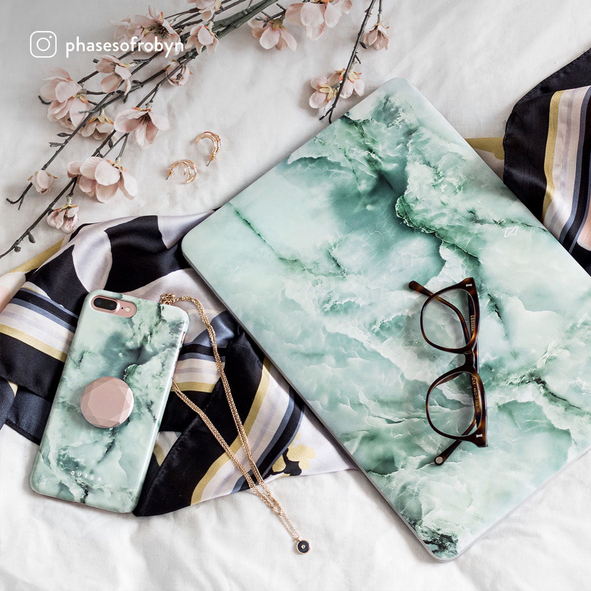 Pistachio Cheesecake - Green iPhone 15 Case